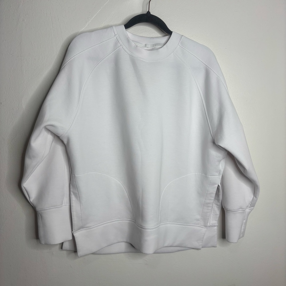 White pullover Crewneck Sweatshirt with YPB Tag - Picture 3 of 12